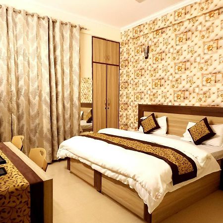 Hotel Sun Haven Greater Noida Exterior foto